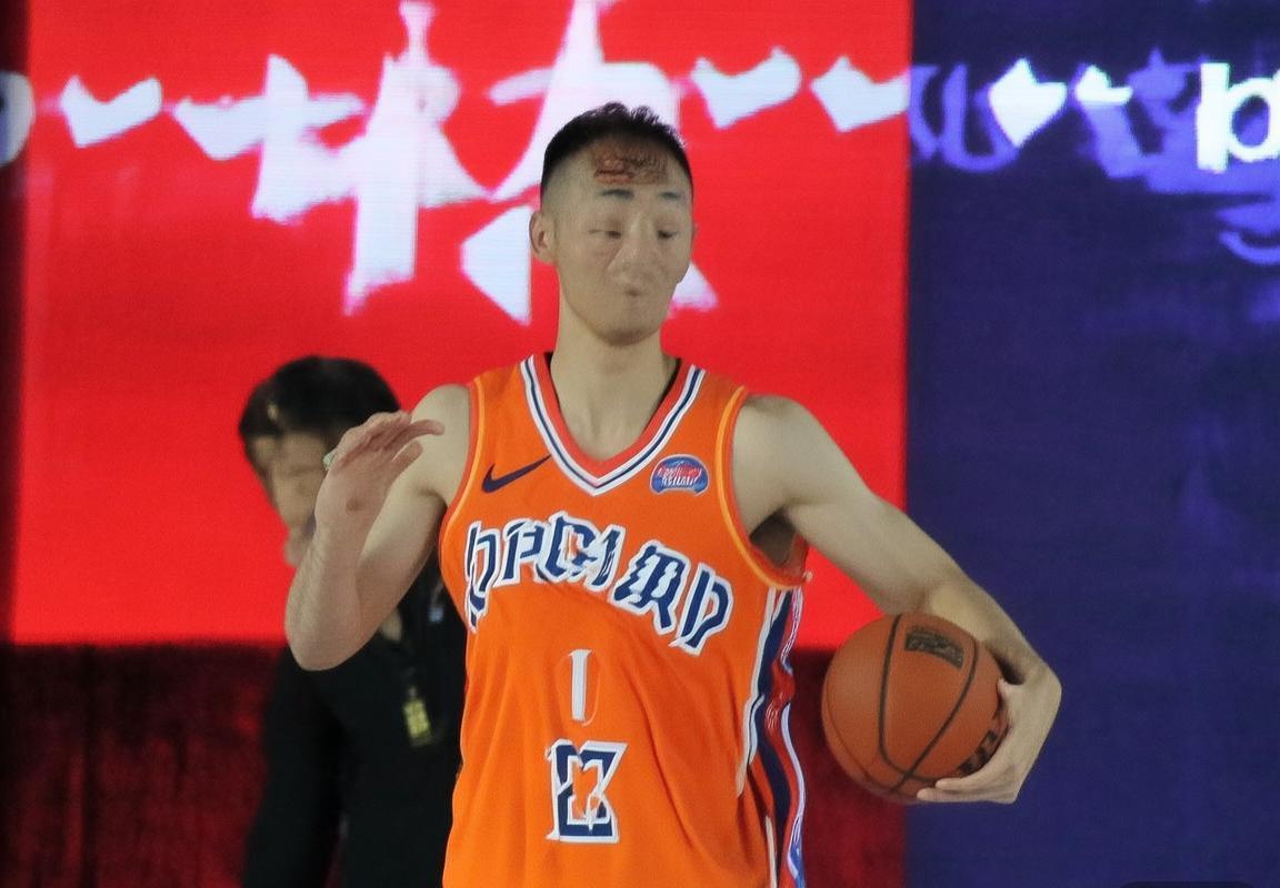 约基奇率掘金客战爵士 马尔卡宁克拉克森主场迎挑战